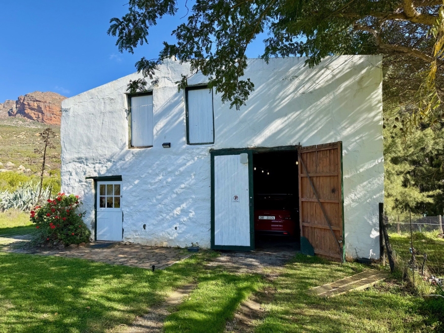 4 Bedroom Property for Sale in Clanwilliam Rural Western Cape